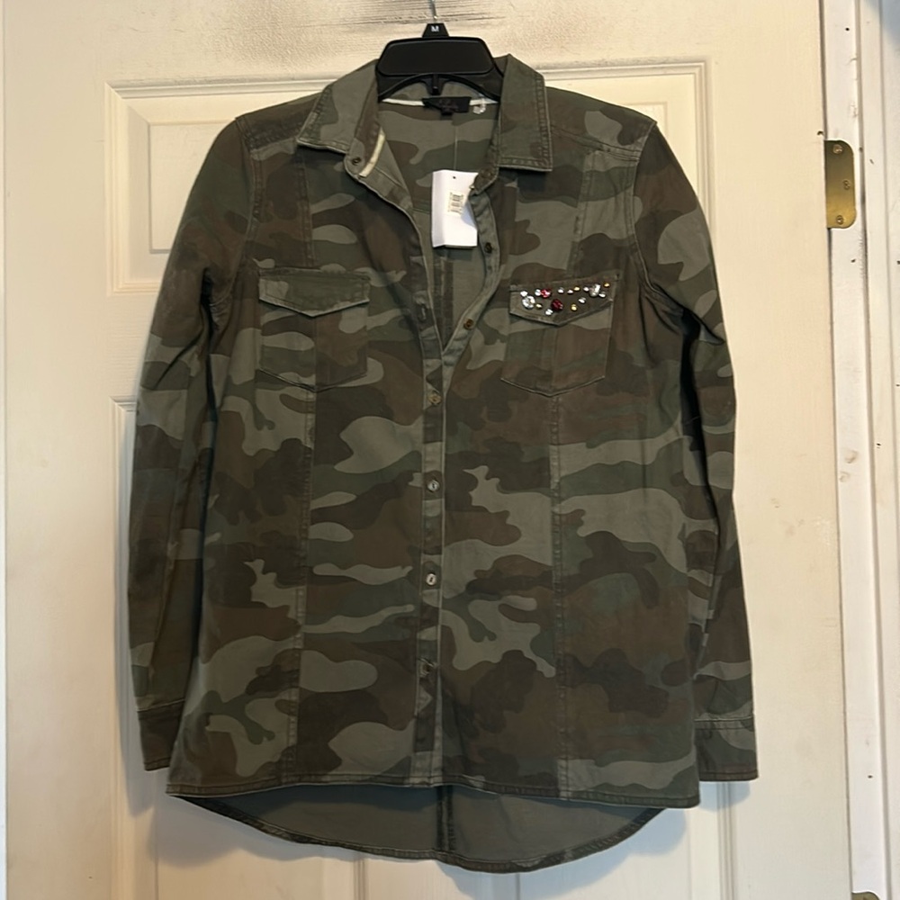 Elodie Green Camouflage Jacket Size Medium